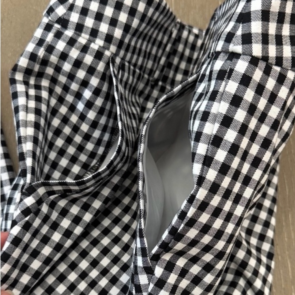 LOFT Black and White Gingham Chinos - Picture 4 of 8
